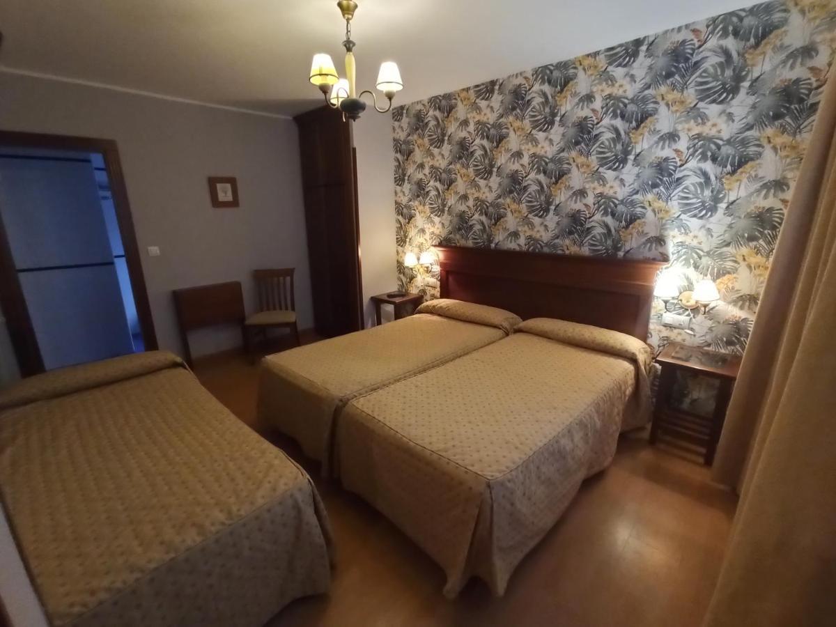 La Estrada Hotel Arriondas Ngoại thất bức ảnh