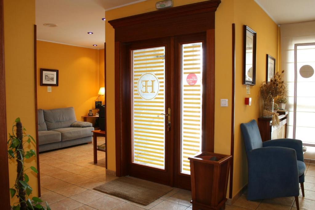 La Estrada Hotel Arriondas Ngoại thất bức ảnh